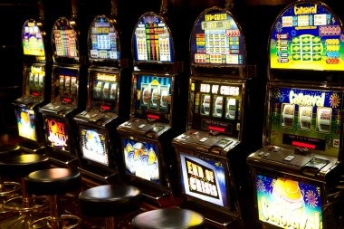 macanhoki789 Aviator multiplayer table view with live player stakes and cash-out results